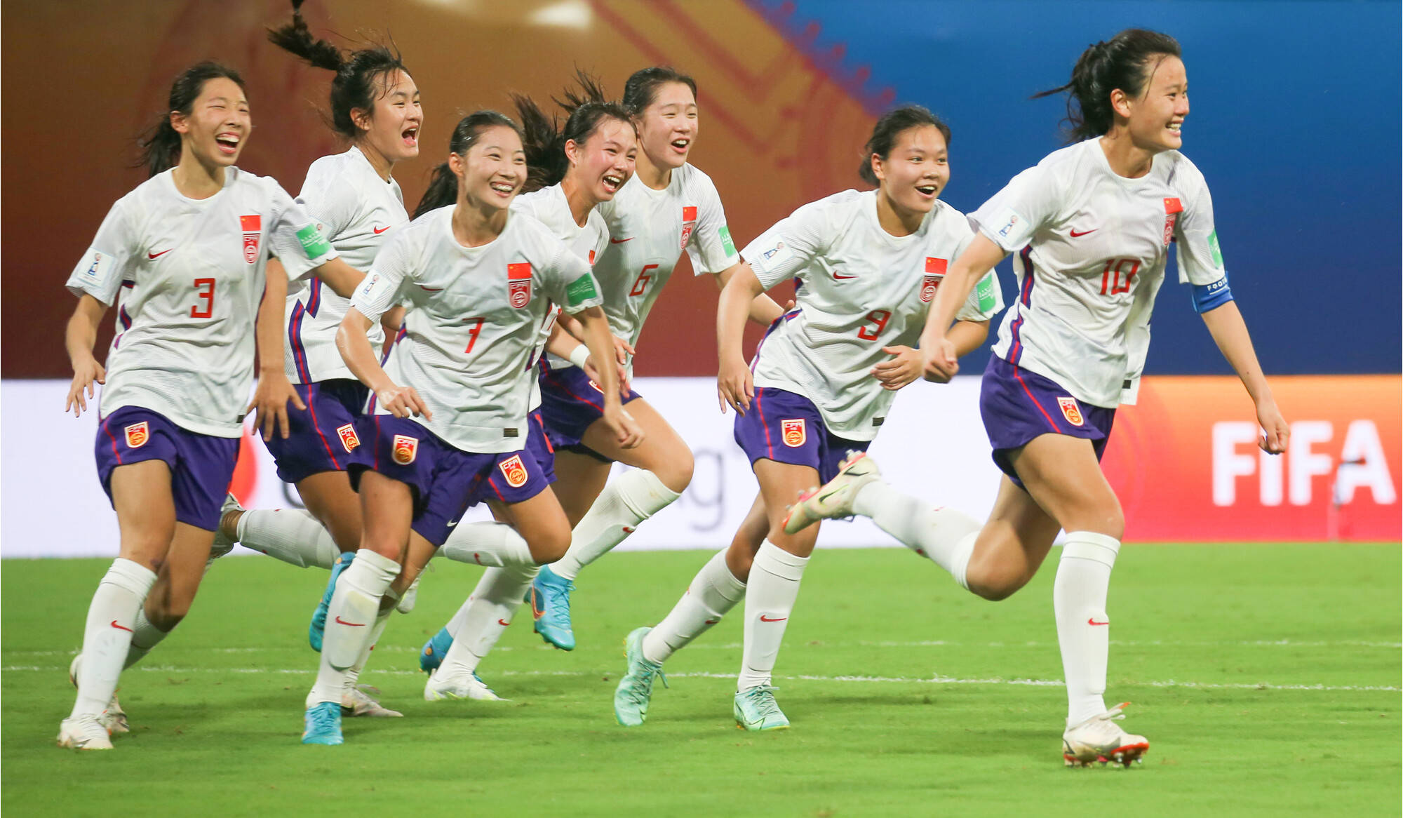 中国女足创历史入围半决赛，晋级世界杯前四！