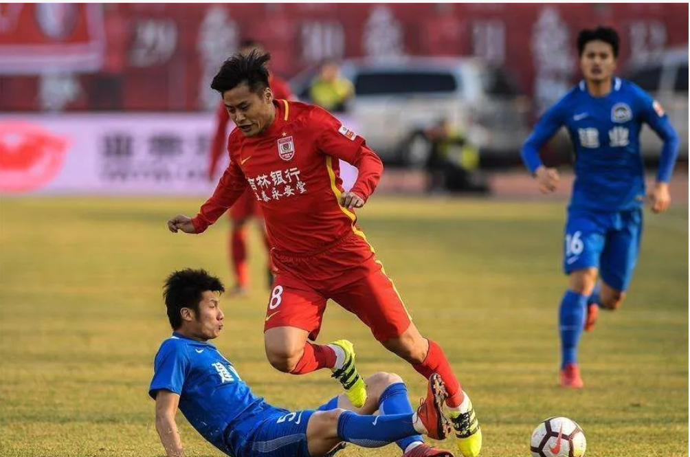 关于换帅后迎来连胜，球队士气高涨的信息